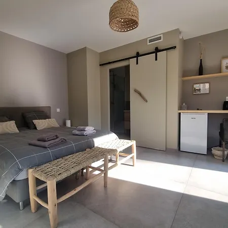 Cote Bed & Breakfast